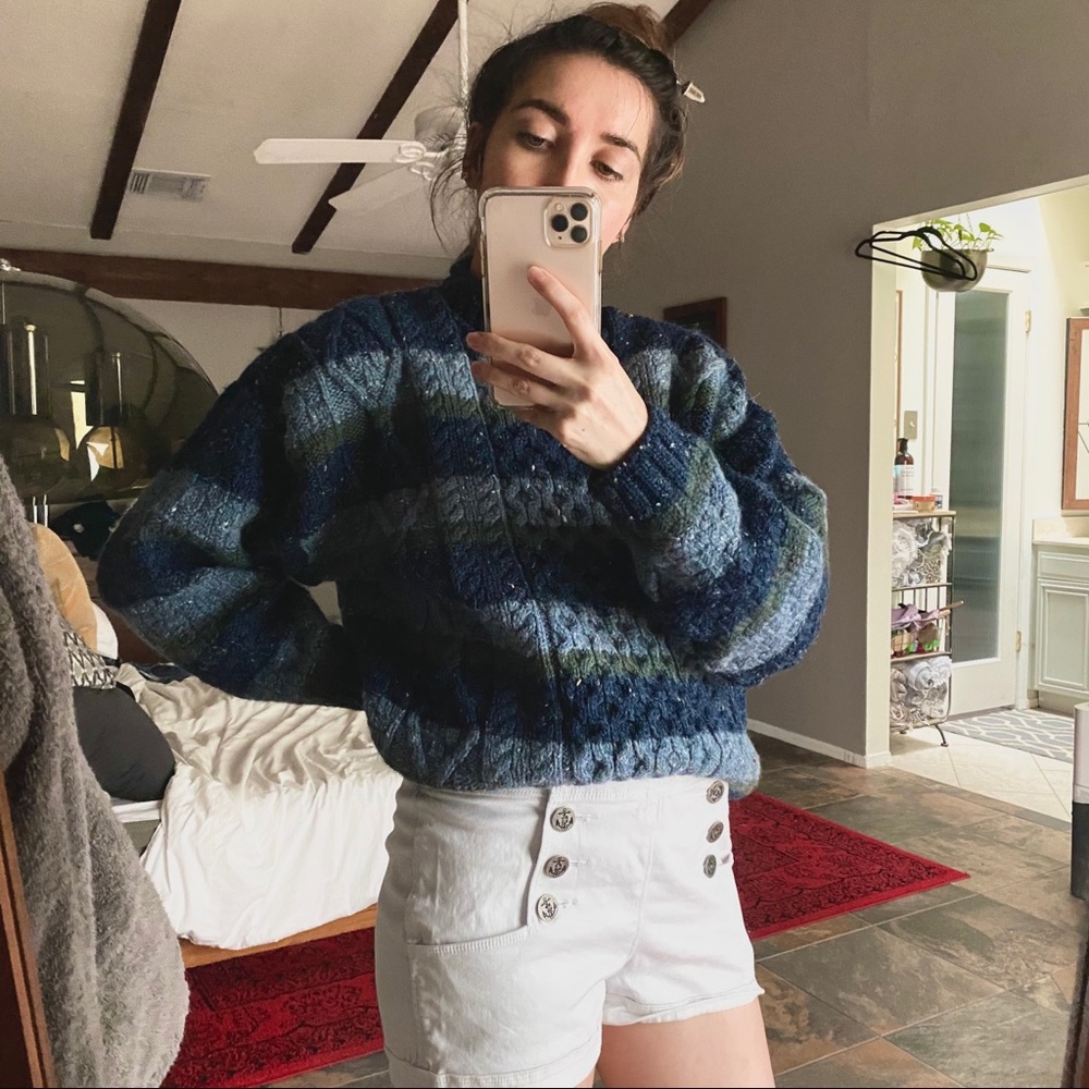 SOLD 100% Irish Wool Oversized Grunge Sweater M